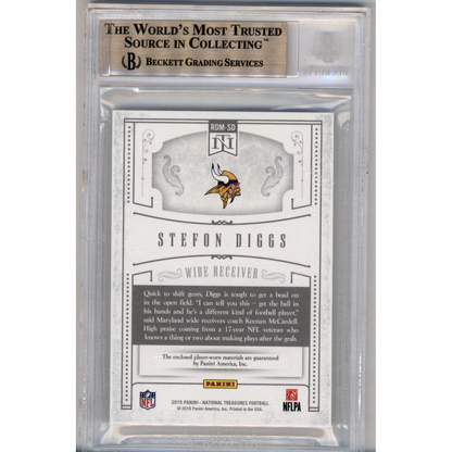 2015 Panini National Treasures Rookie Dual Materials Emerald Stefon Diggs #35 BGS 9.5